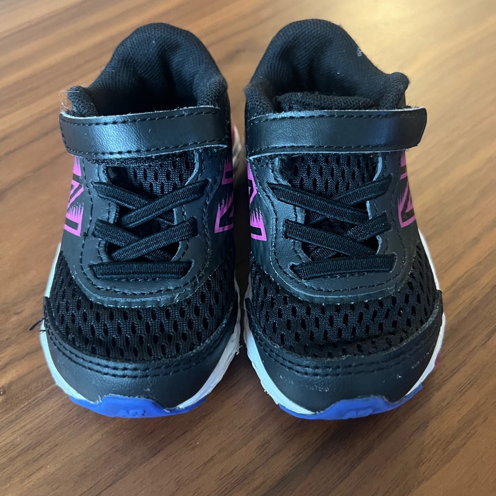 New Balance 680v6 Toddler size 5